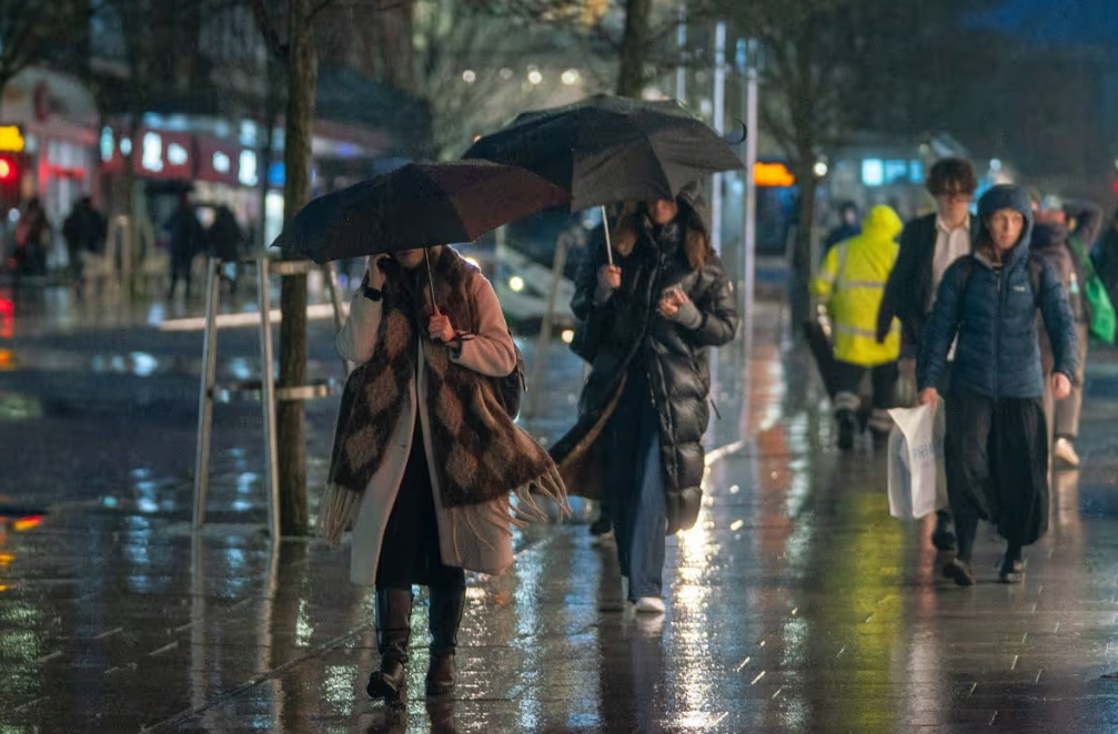 英国连续36天降雨不停,专家解释为何一直下雨 – 纵观新视野